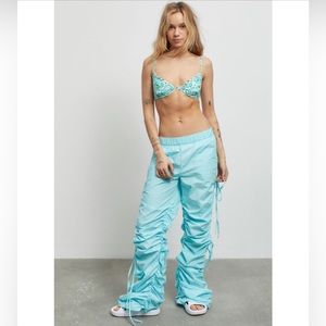 Wide leg ruched pant